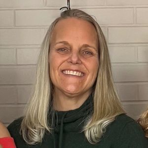 Meet your Posher, Julie